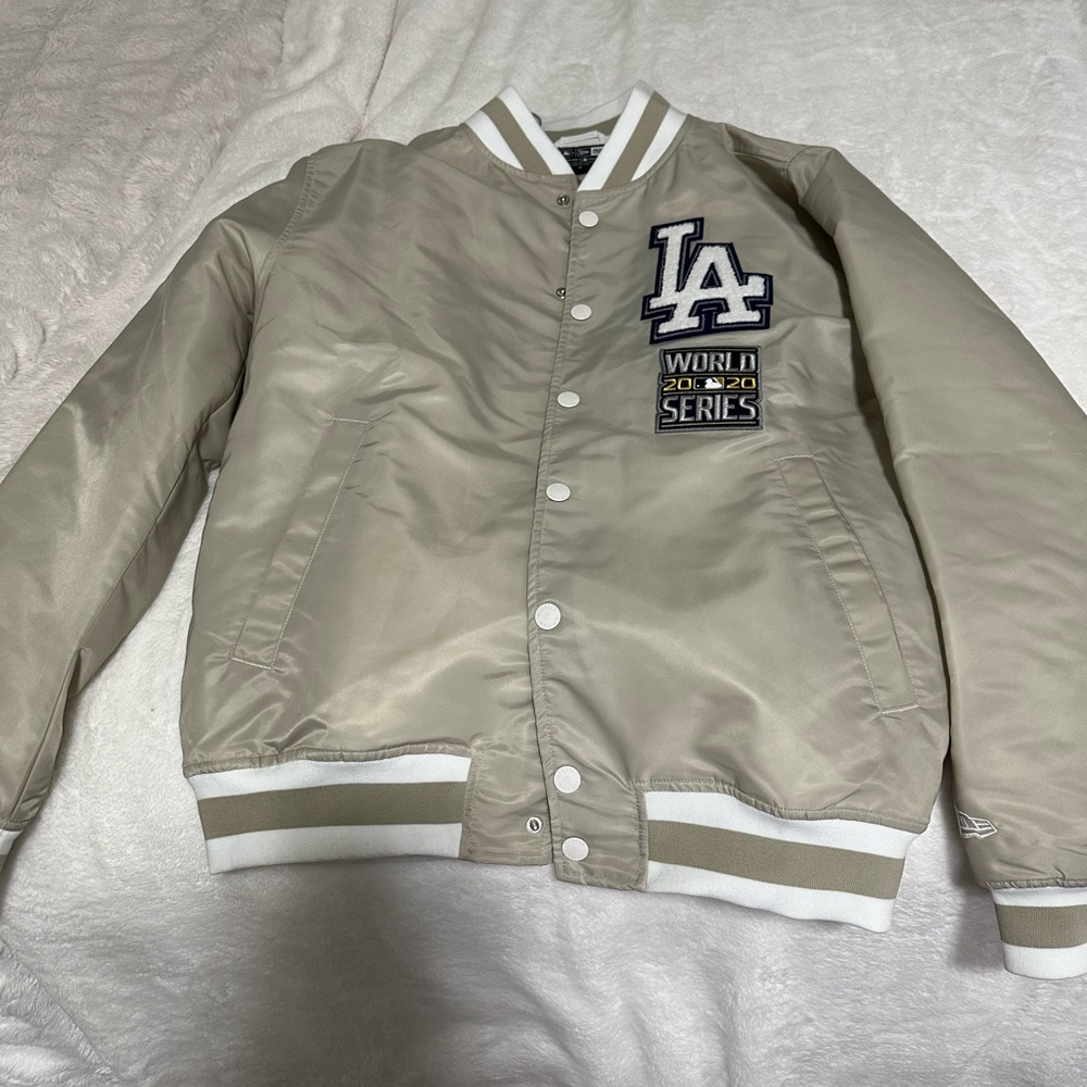 New Era Los Angeles Dodgers Logo Satin Jacket